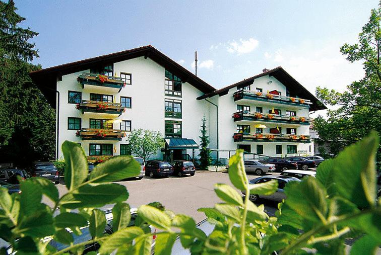 Appartment-Hotel-Hoelzl Grünwald Exterior foto