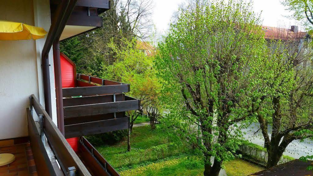 Appartment-Hotel-Hoelzl Grünwald Exterior foto